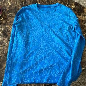 Blue Swiftly Tech Long-Sleeve Shirt 2.0
Hip Length.